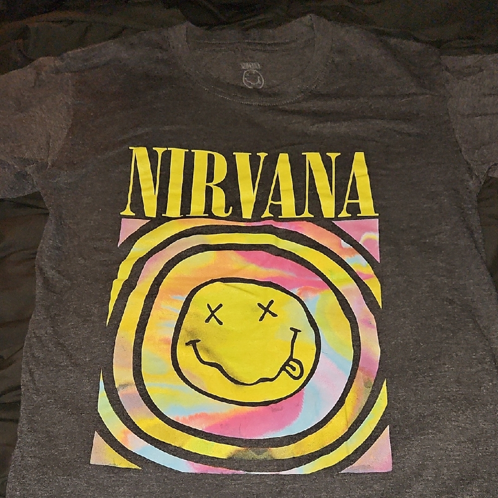 NIRVANA Gray and Yellow Short Sleeve Tee Graphic Design